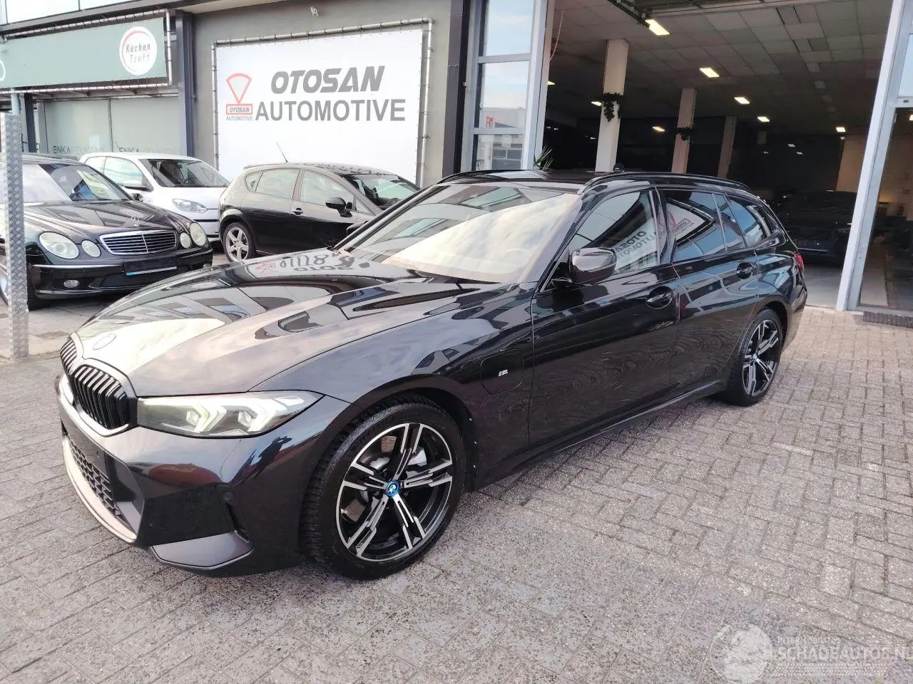 BMW 3-serie 2023 foto 3