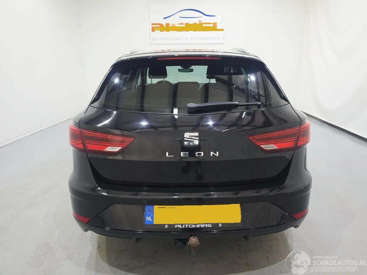 Seat Leon 2018 фото 7