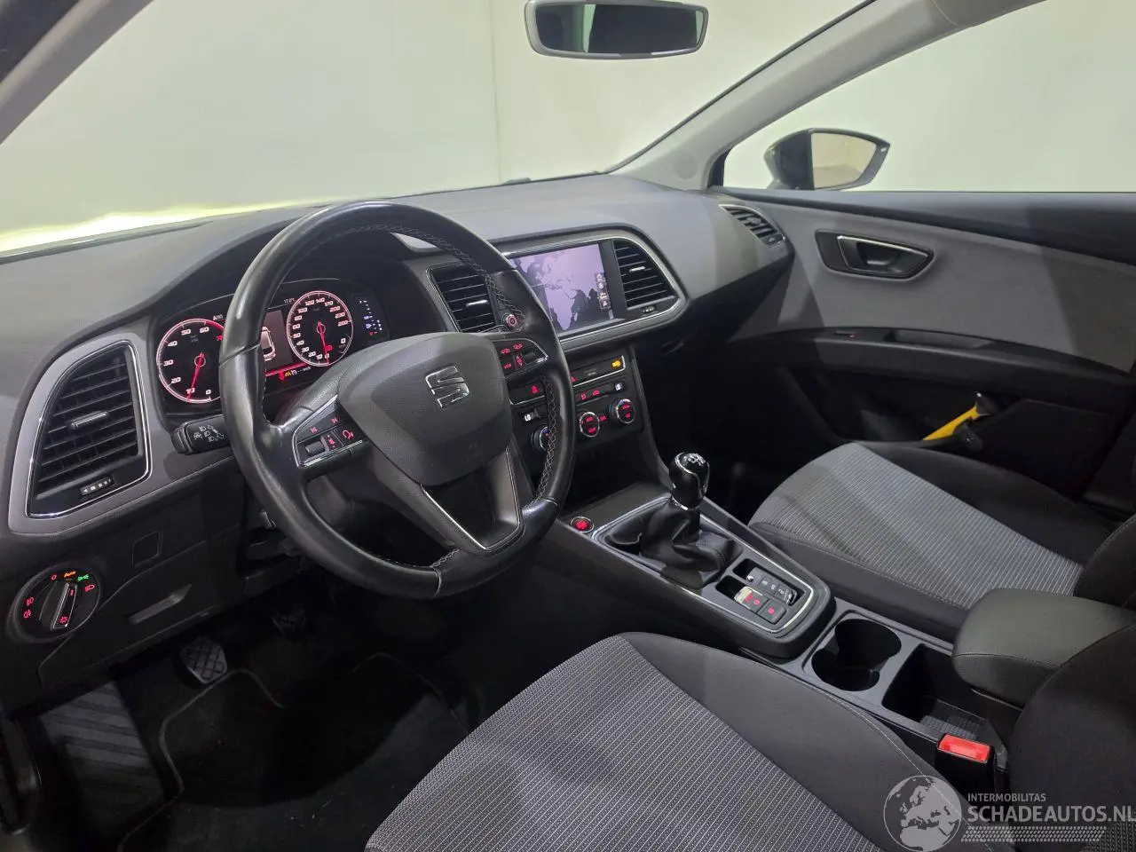 Seat Leon 2018 фото 9