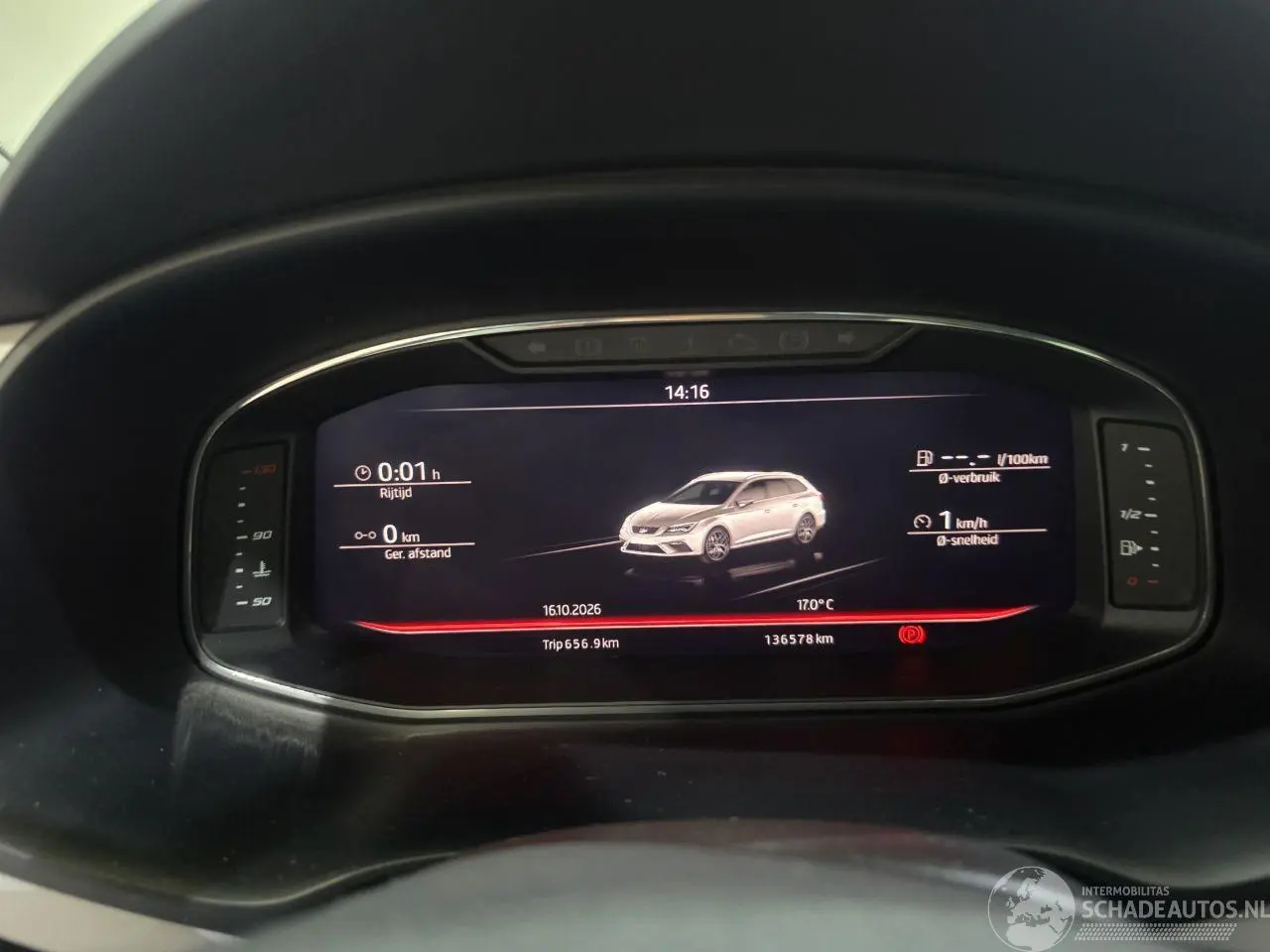 Seat Leon 2018 фото 10