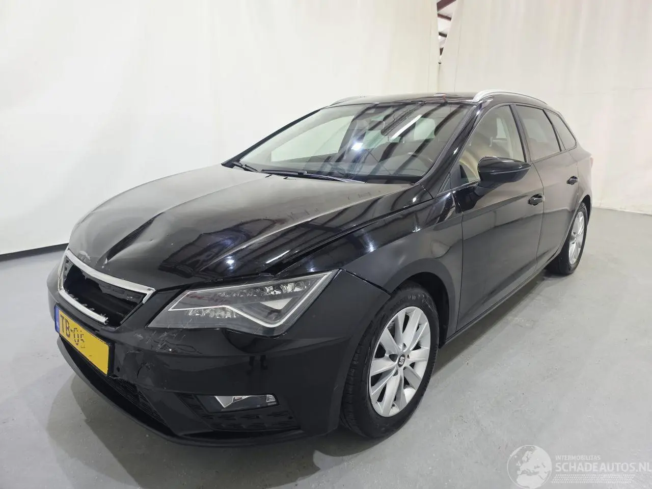 Seat Leon 2018 фото 4
