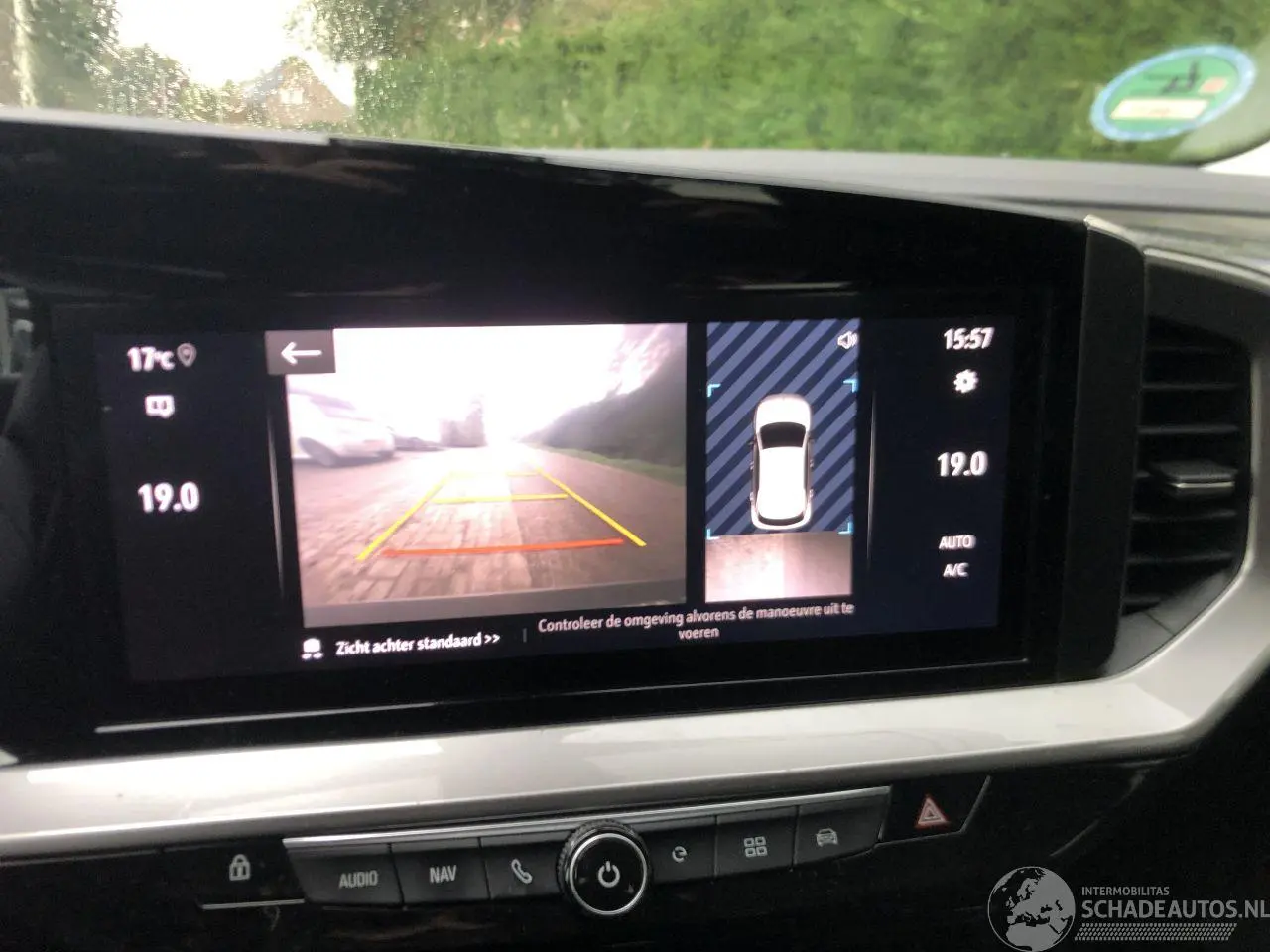 Opel Mokka-E 2021 photo 12