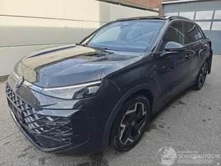 Volkswagen T-Roc 2026 photo 1
