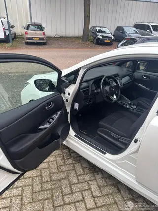 Nissan Leaf 2021 photo 8