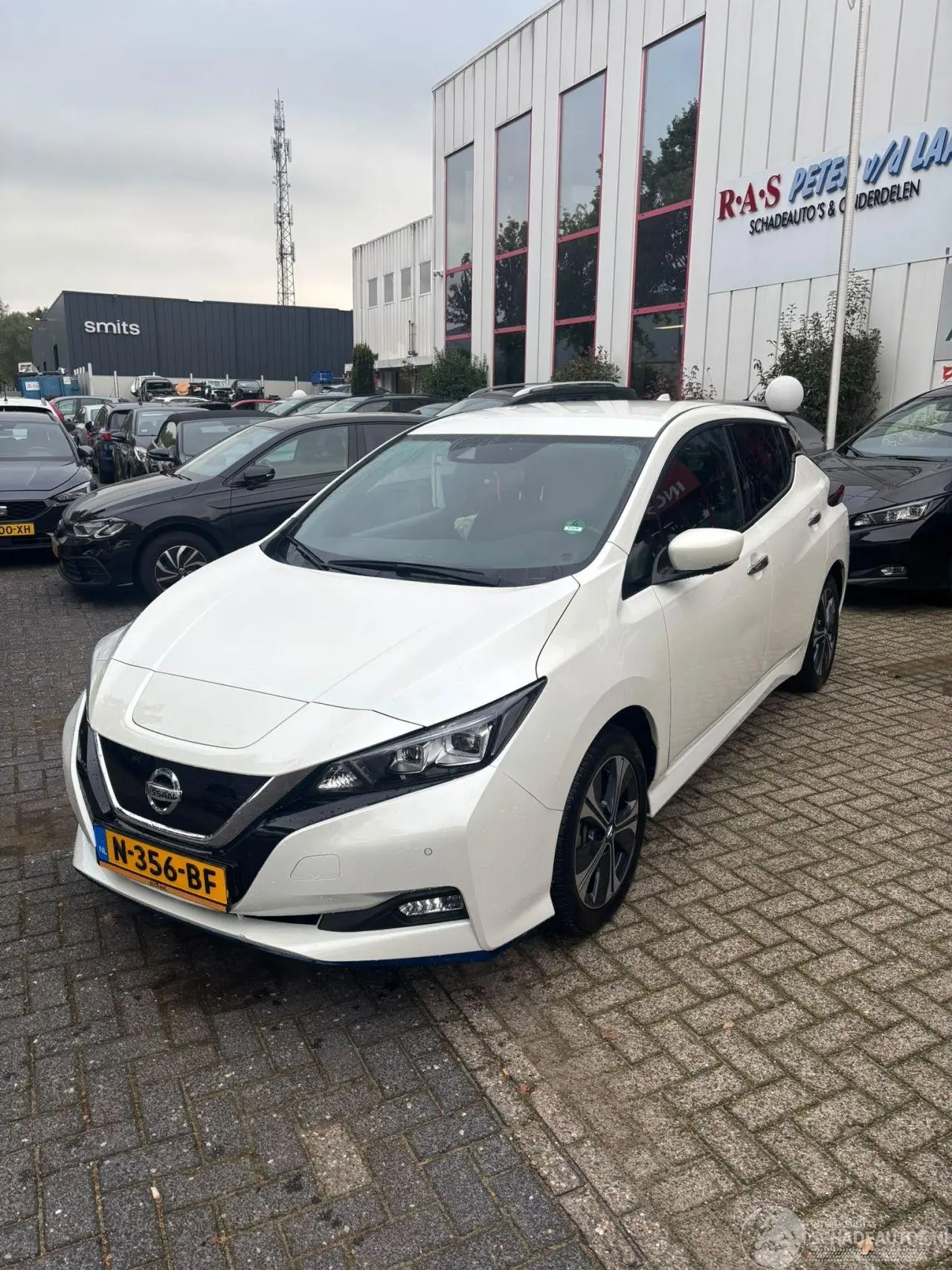 Nissan Leaf 2021 photo 1