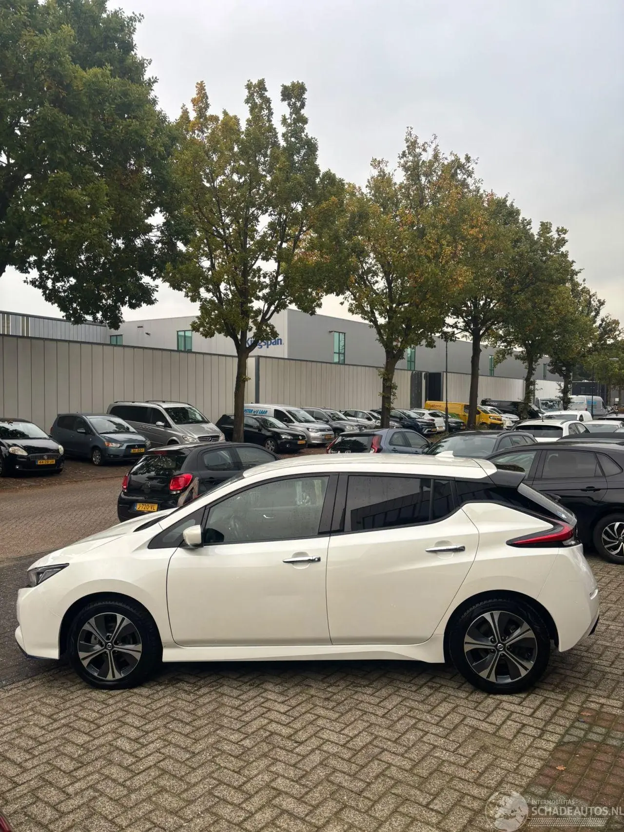 Nissan Leaf 2021 photo 3