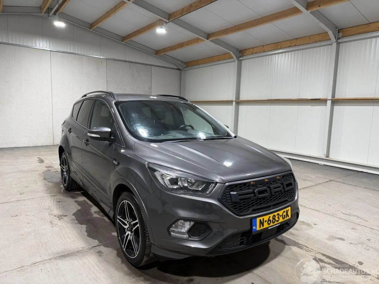 Ford Kuga 2017 фото 3