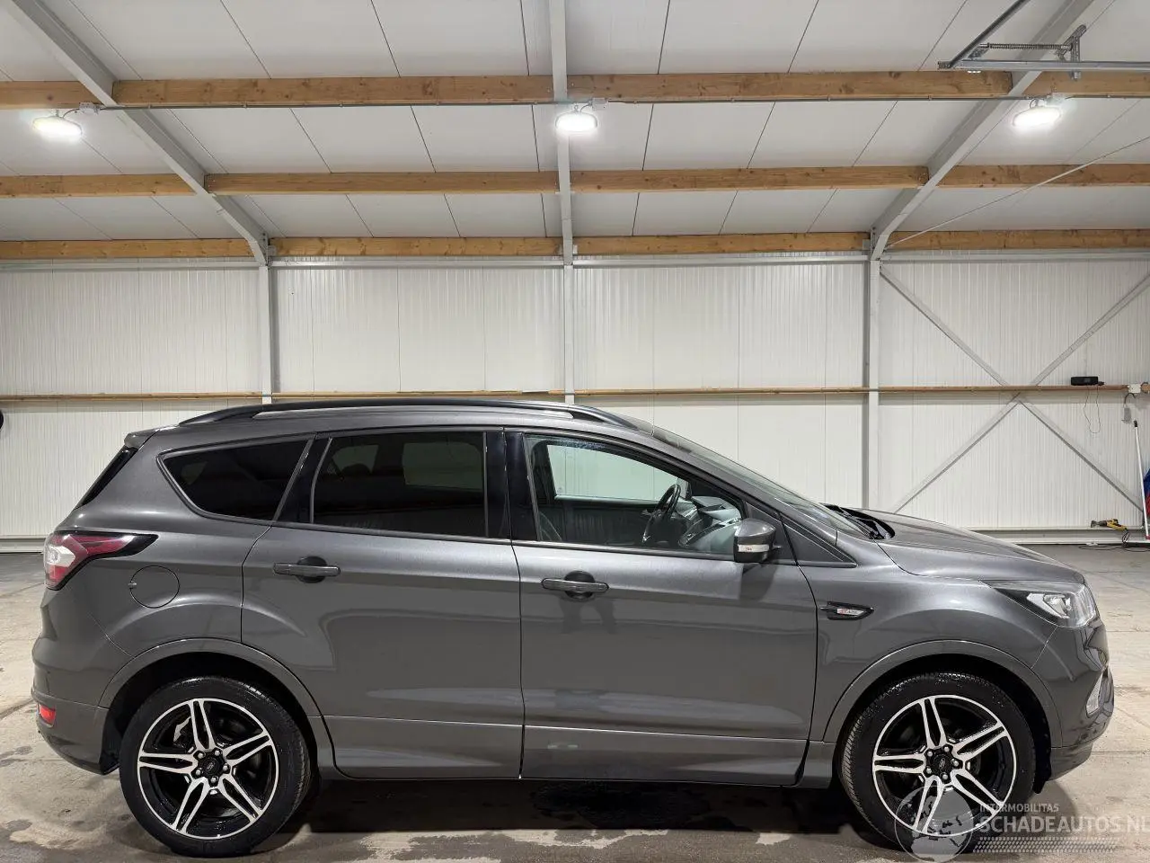 Ford Kuga 2017 фото 1