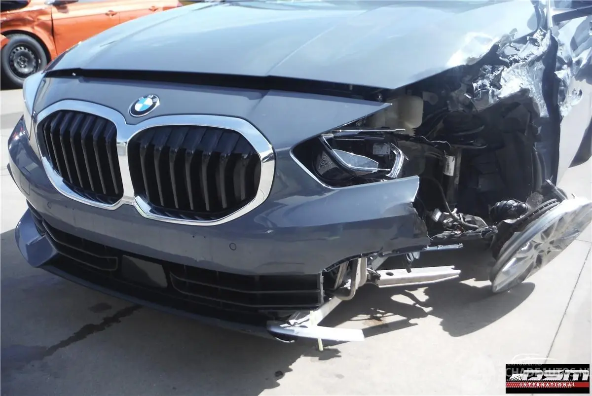 BMW 1-serie 2021 photo 9