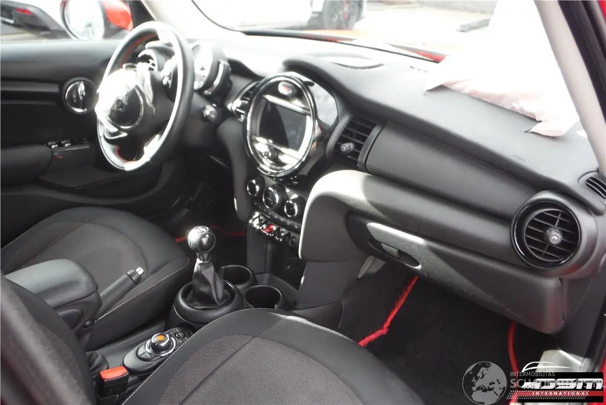 Mini One 2019 photo 3