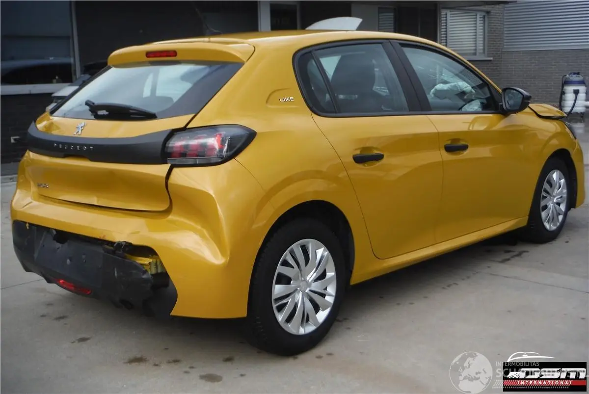 Peugeot 208 2022 photo 7