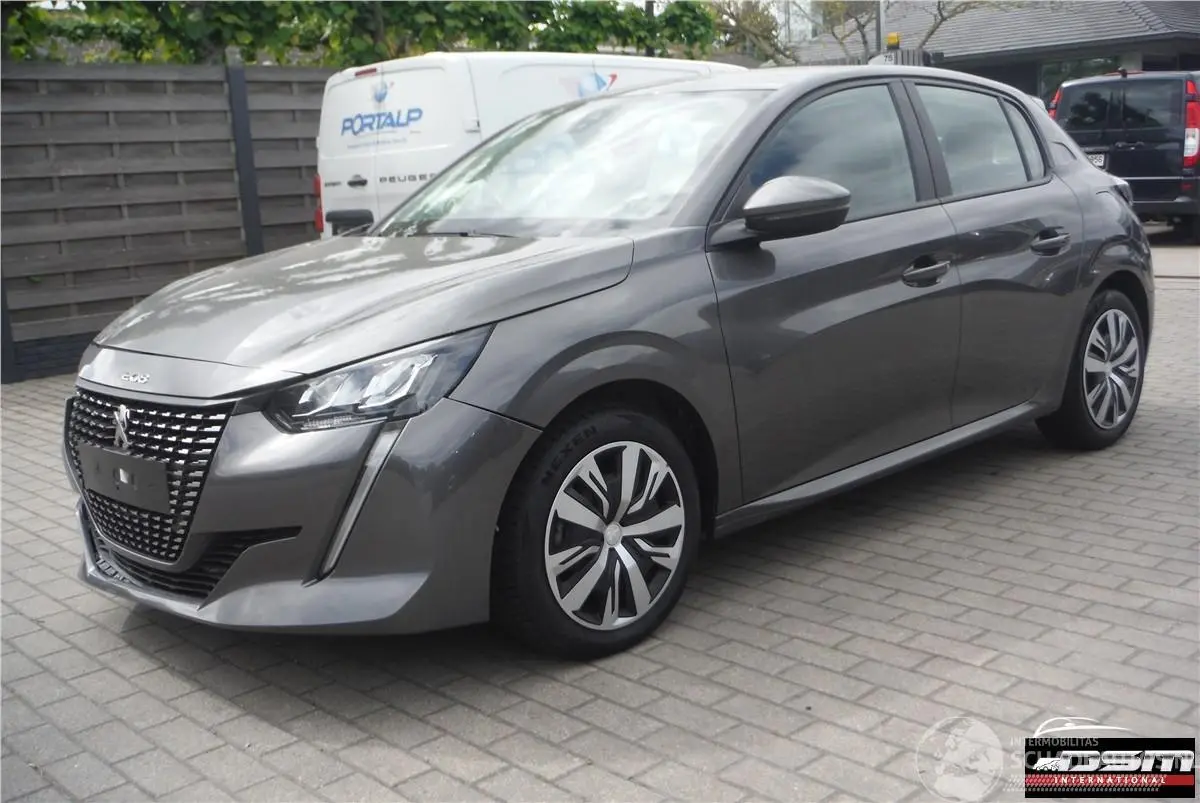 Peugeot 208 2020 photo 1