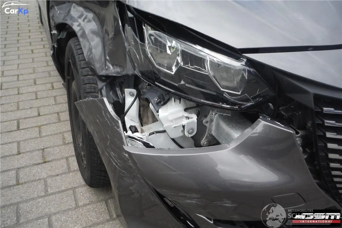 Peugeot 208 2020 photo 19