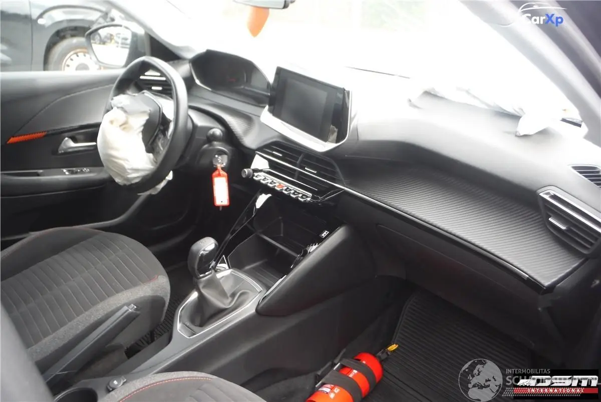 Peugeot 208 2020 photo 4