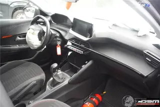 Peugeot 208 2020 photo 4