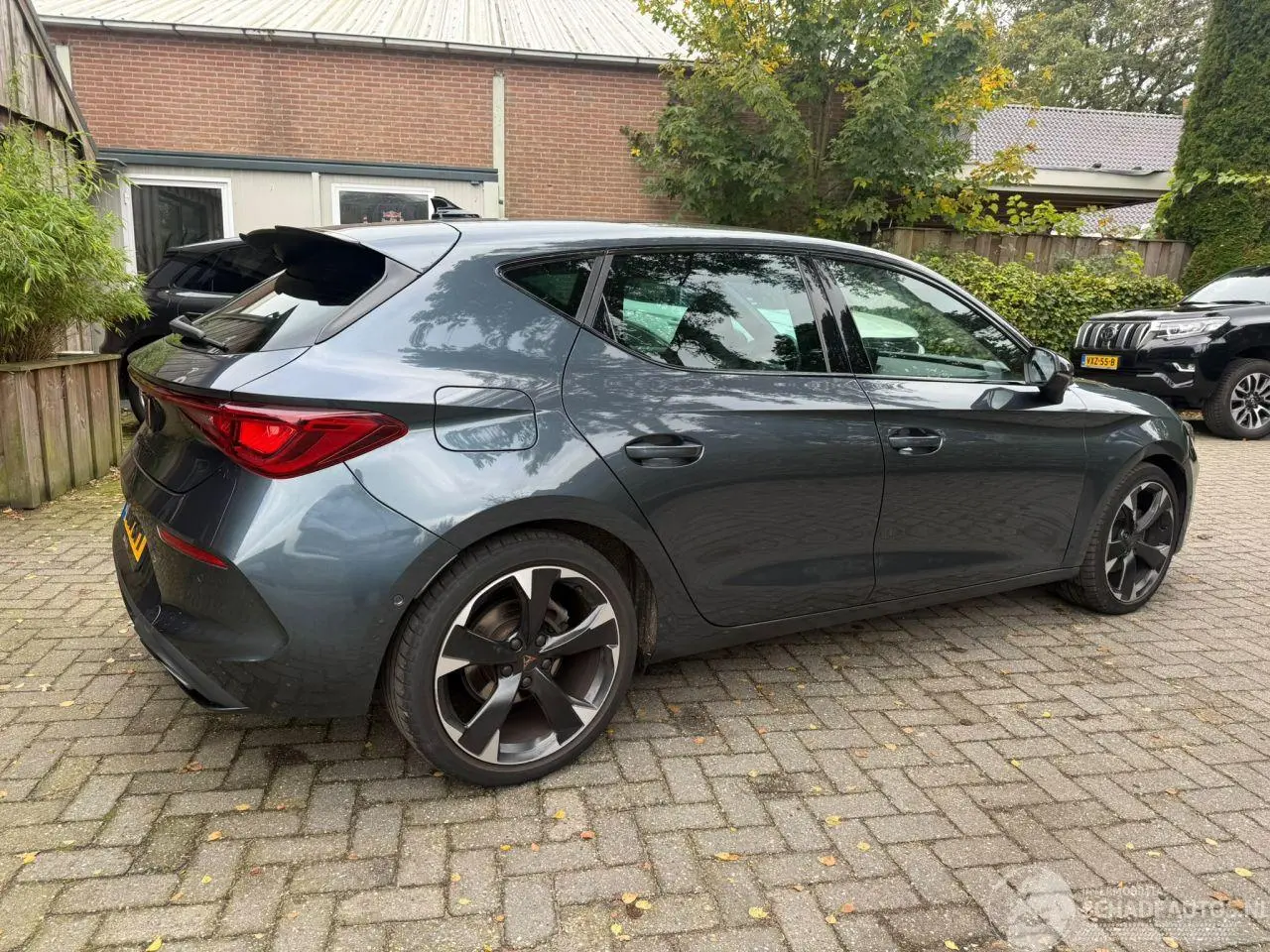 Cupra Leon 2023 фото 10