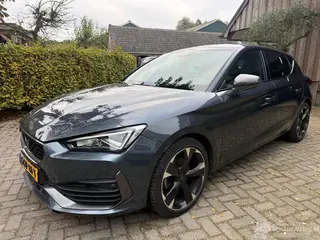 Cupra Leon 2023 фото 8