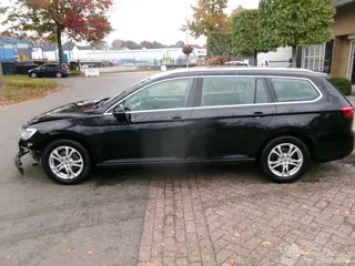 Volkswagen Passat 2017 foto 2