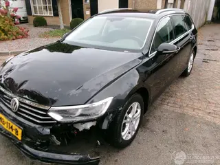 Volkswagen Passat 2017 foto 1