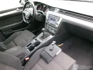 Volkswagen Passat 2017 foto 9