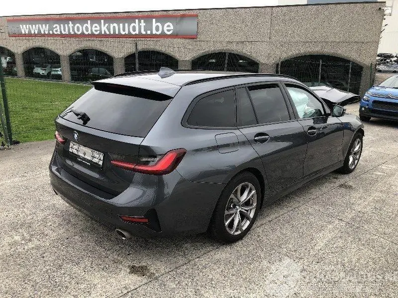 BMW 3-serie 2022 foto 1