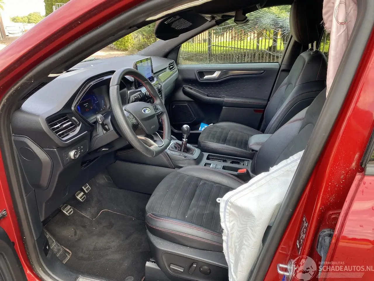 Ford Kuga 2020 фото 11
