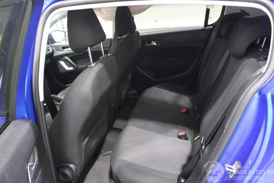 Peugeot 308 2021 photo 11