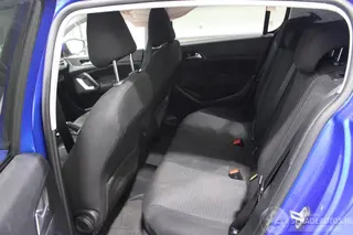 Peugeot 308 2021 photo 11