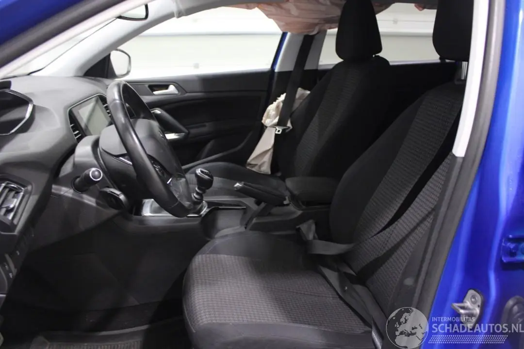 Peugeot 308 2021 photo 10