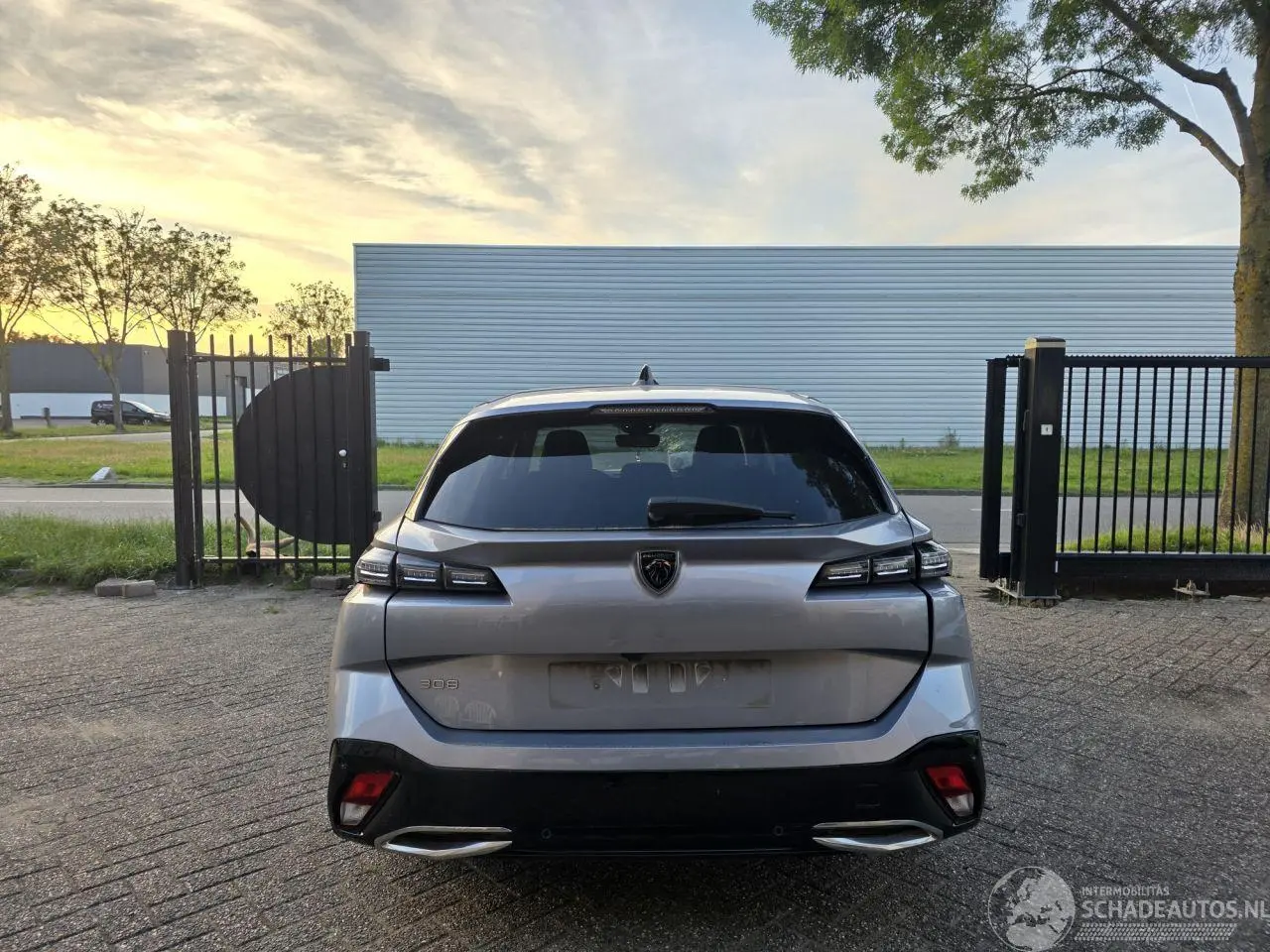 Peugeot 308 2023 photo 2