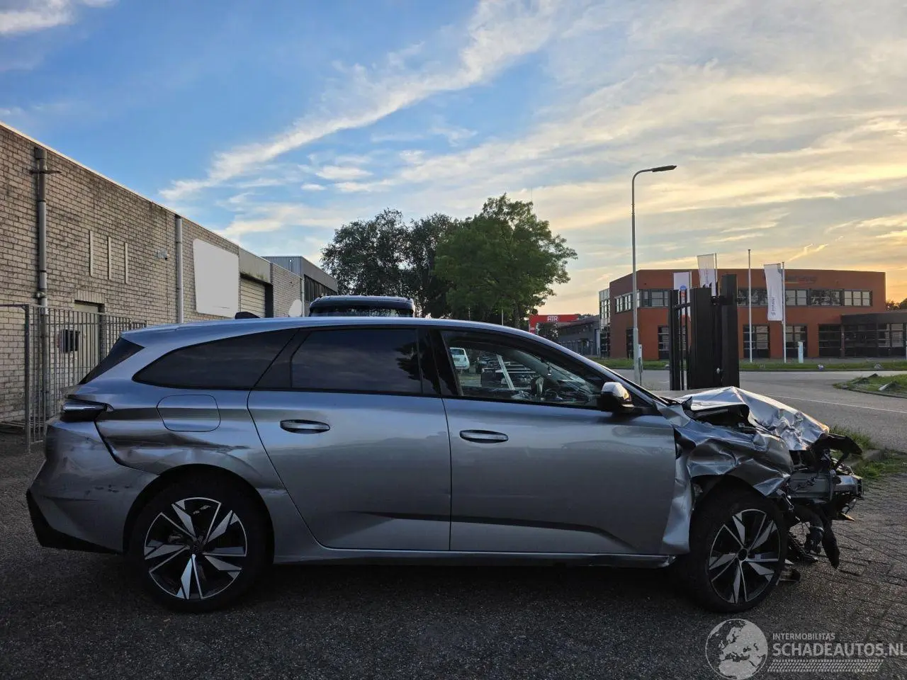 Peugeot 308 2023 photo 4
