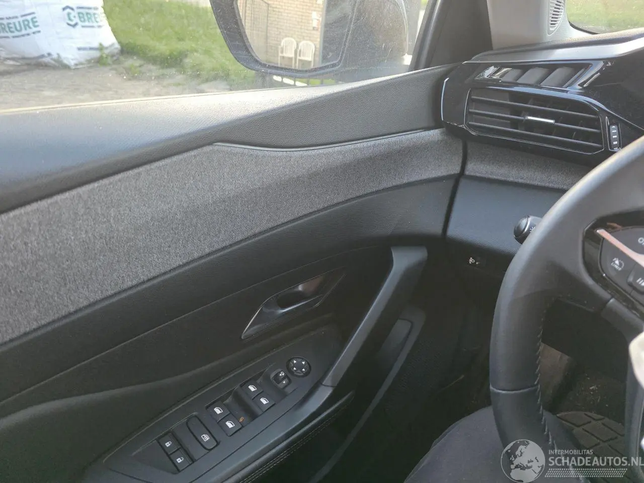 Peugeot 308 2023 photo 12