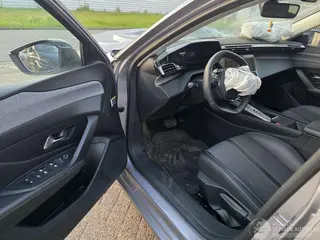 Peugeot 308 2023 photo 9