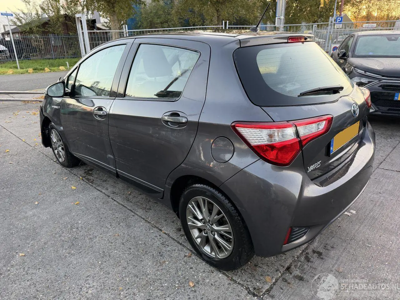 Toyota Yaris 2018 photo 2
