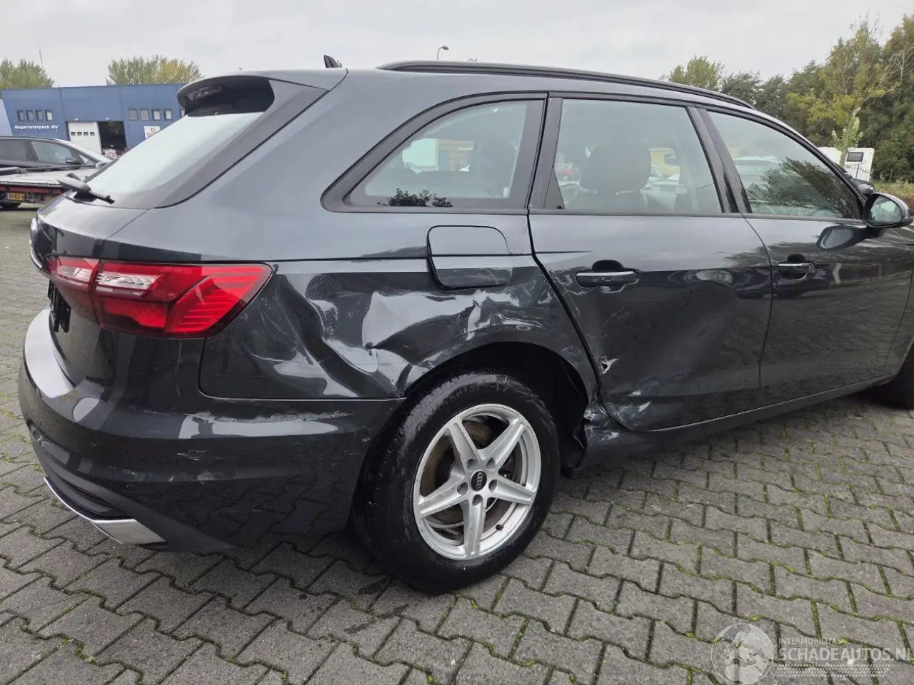 Audi A4 2024 foto 5