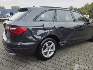 Audi A4 2024 foto 5