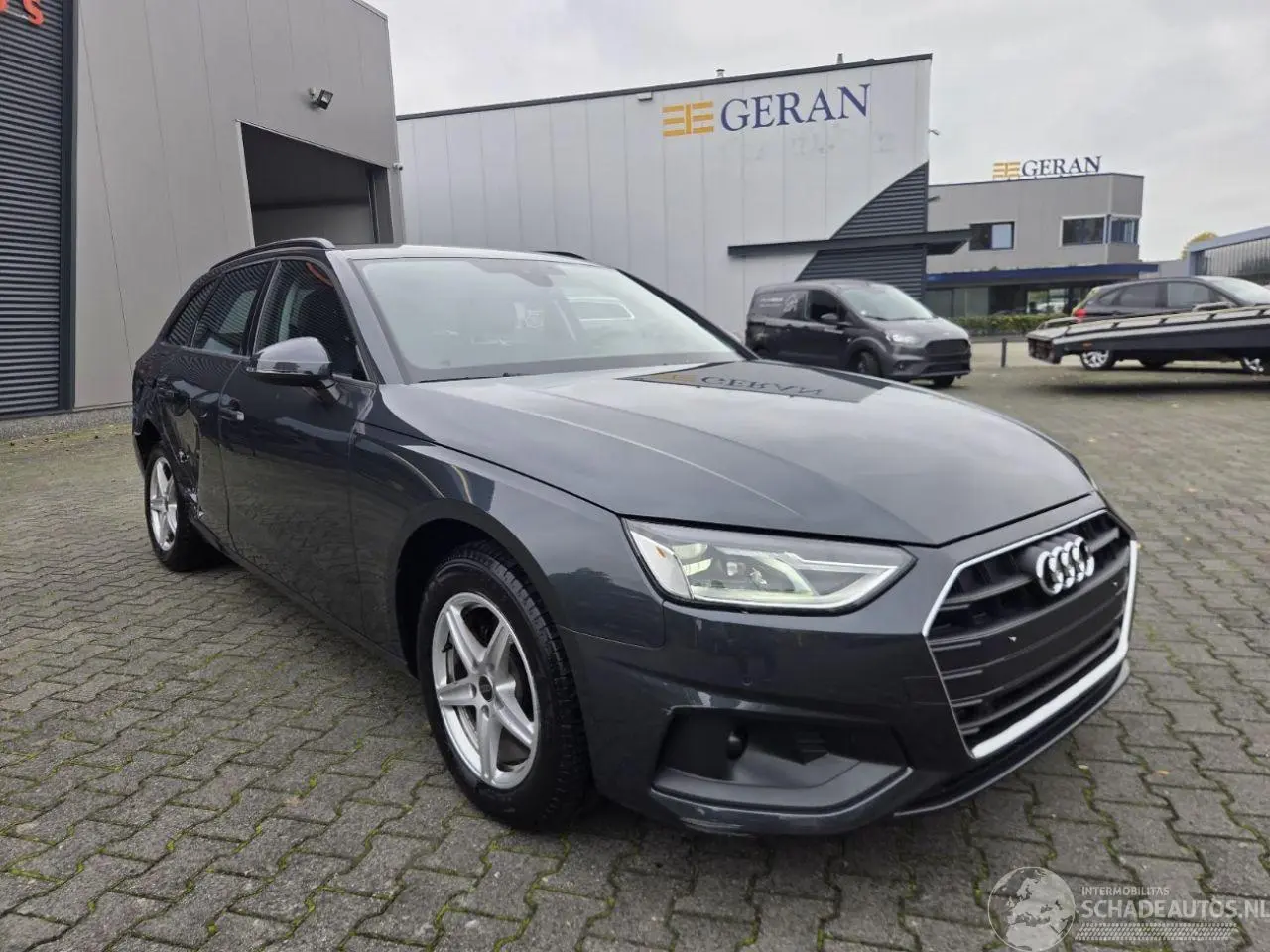Audi A4 2024 foto 12