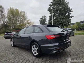 Audi A4 2024 foto 2