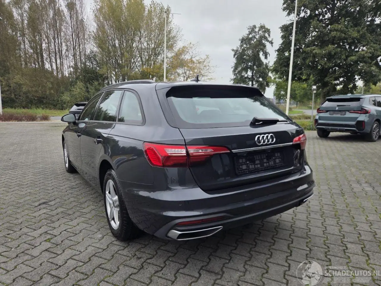 Audi A4 2024 foto 3
