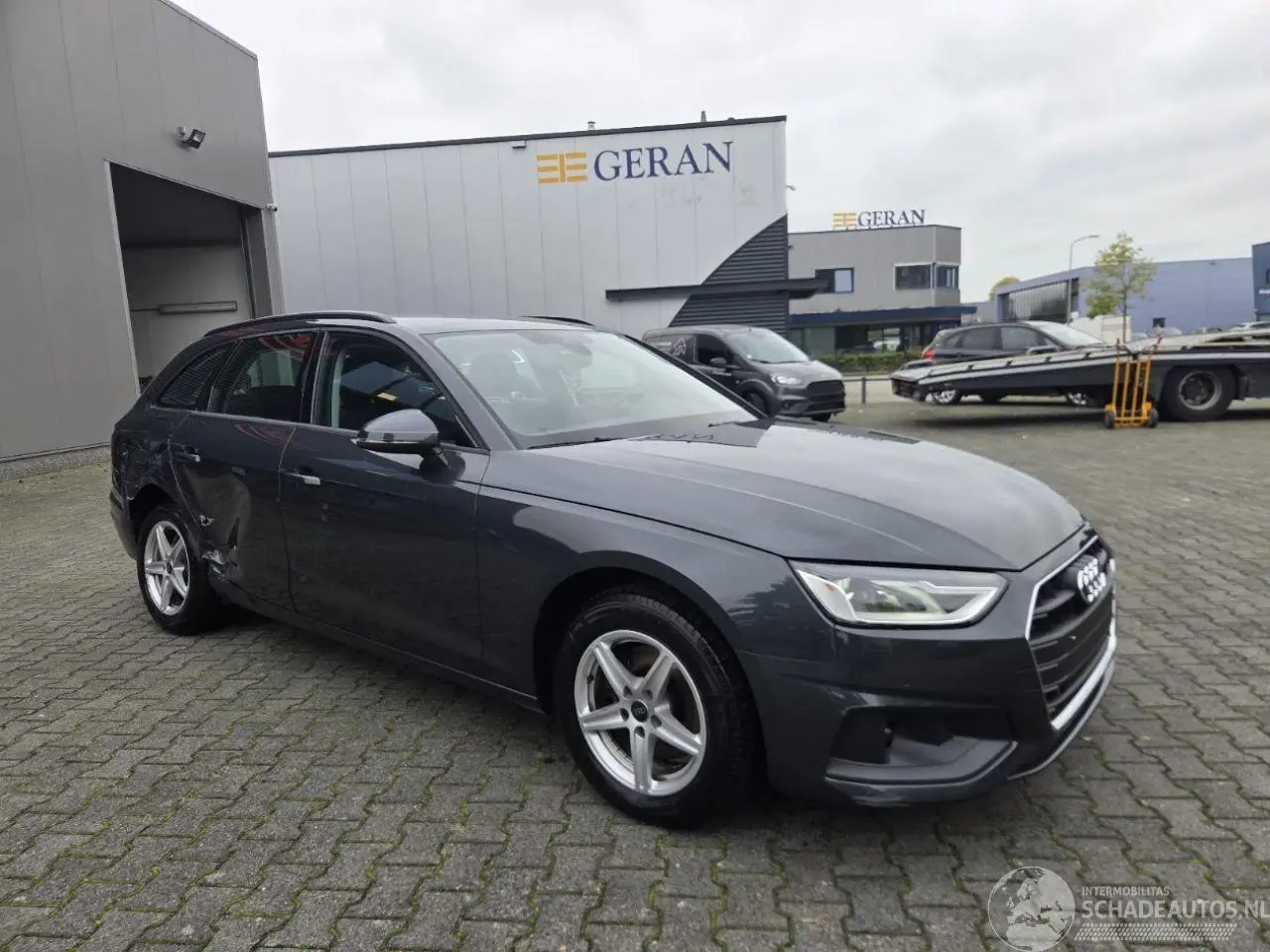 Audi A4 2024 foto 11