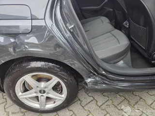Audi A4 2024 foto 10