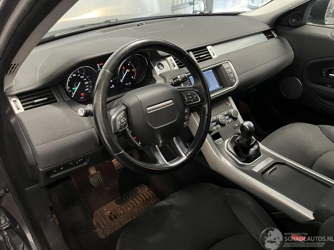 Land Rover Range Rover Evoque 2017 photo 21