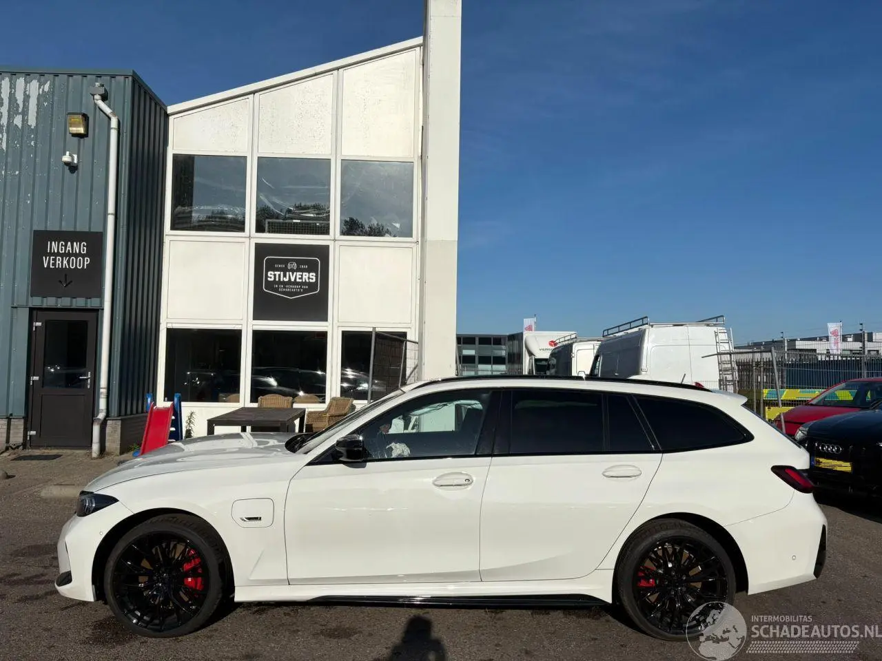 BMW 3-serie 2022 foto 2