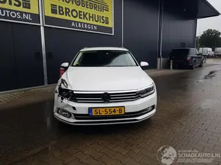 Volkswagen Passat 2018 foto 3