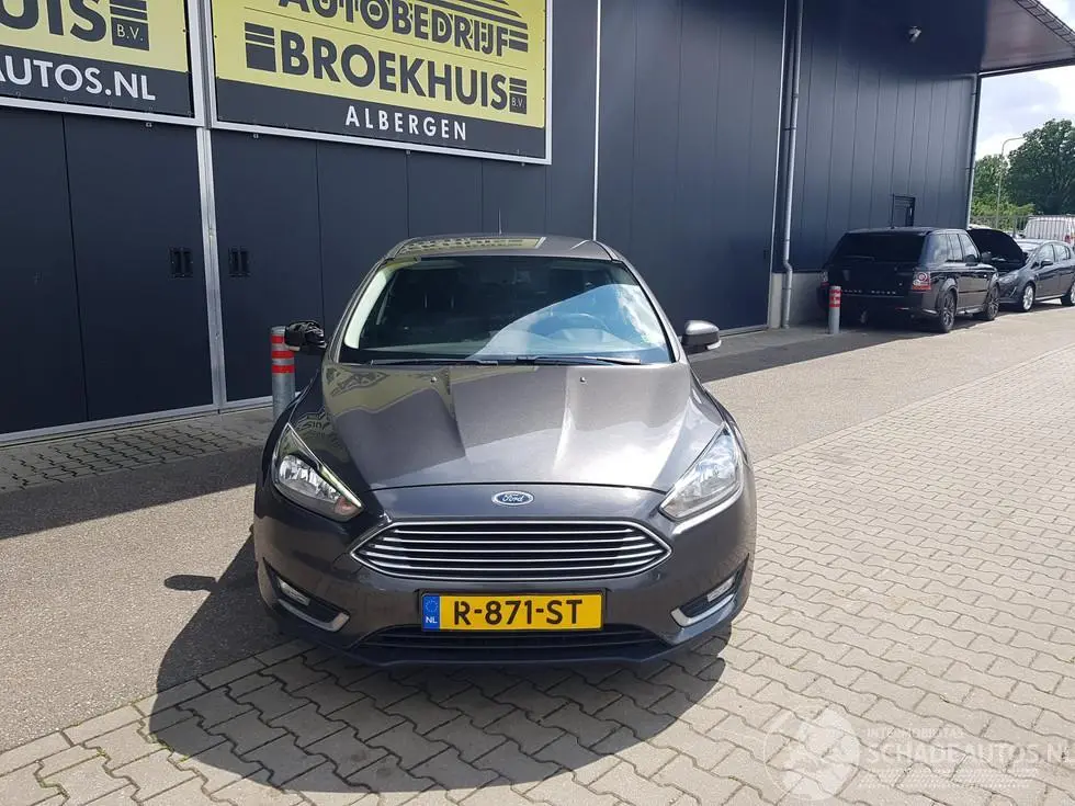 Ford Focus 2017 photo 3