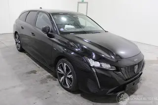 Peugeot 308 2024 фото 2