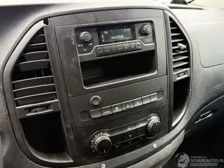 Mercedes Vito 2021 photo 8