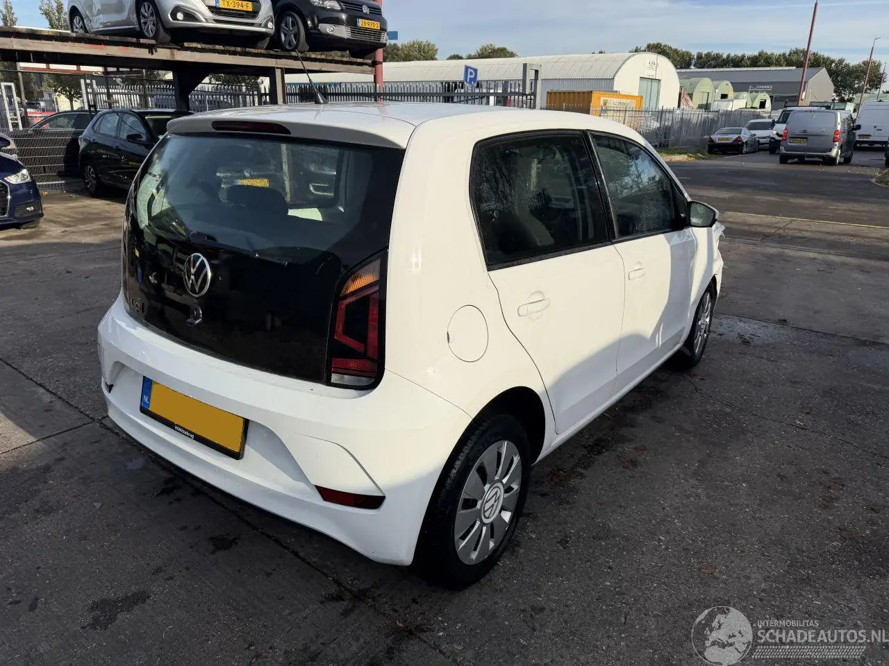 Volkswagen Up! 2023 photo 3