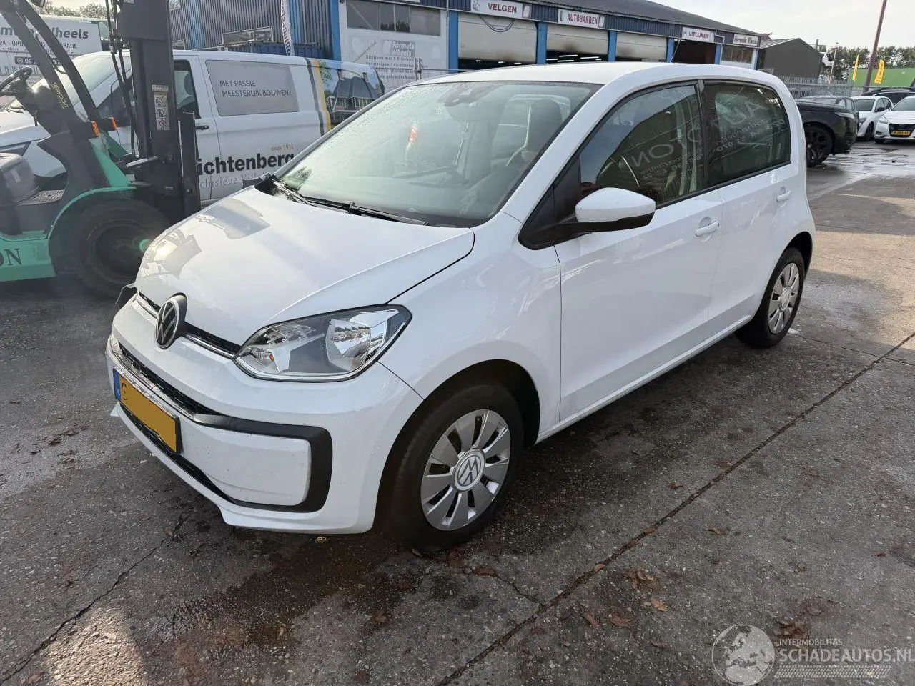 Volkswagen Up! 2023 photo 2