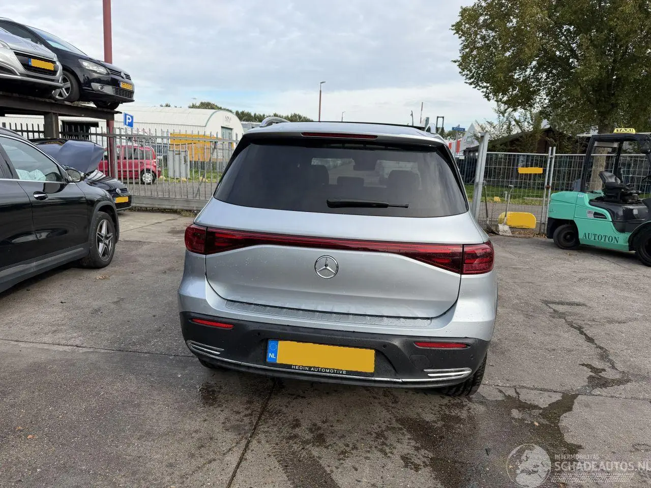 Mercedes EQB 2024 photo 3